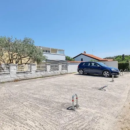 3 Apartman Crveni Vrh